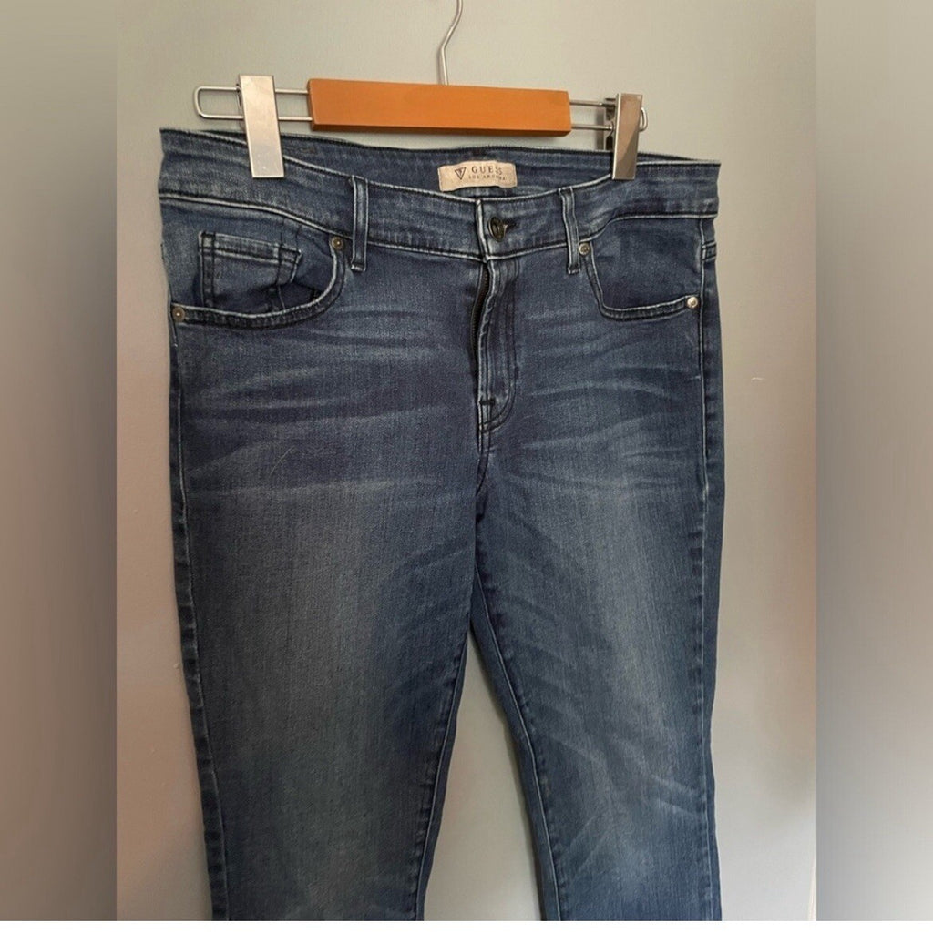 Guess Women’s Skinny Jeans Size 30 Medium Wash Mid Rise Stretch Denim Pants