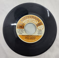 Smokey Robinson – Who’s Gonna Take the Blame 7” Motown Y-423F