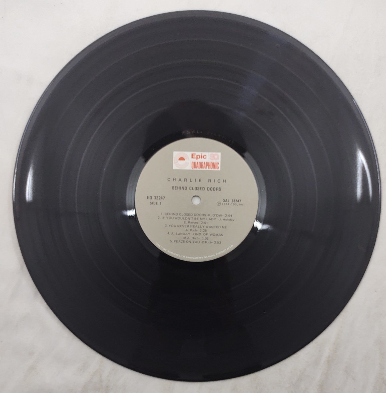 Charlie Rich – Behind Closed Doors LP Quadraphonic Epic EQ-32247