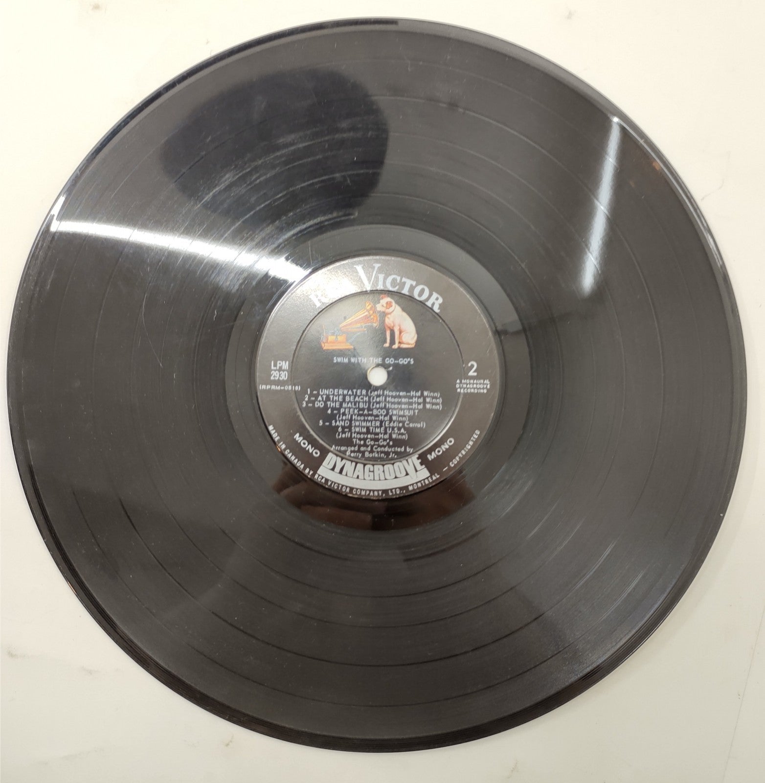 The Go-Gos – Swim with the Go-Gos LP (1964) RCA Victor LPM-2930 Mono Surf...