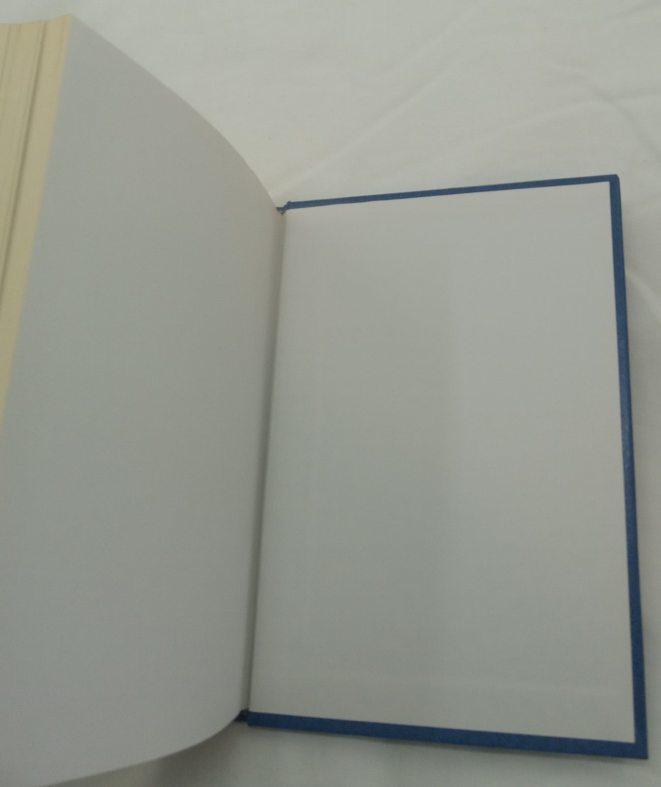 Readers Digest HC Gilded Edges 1st Edition 1993 Condensed Books