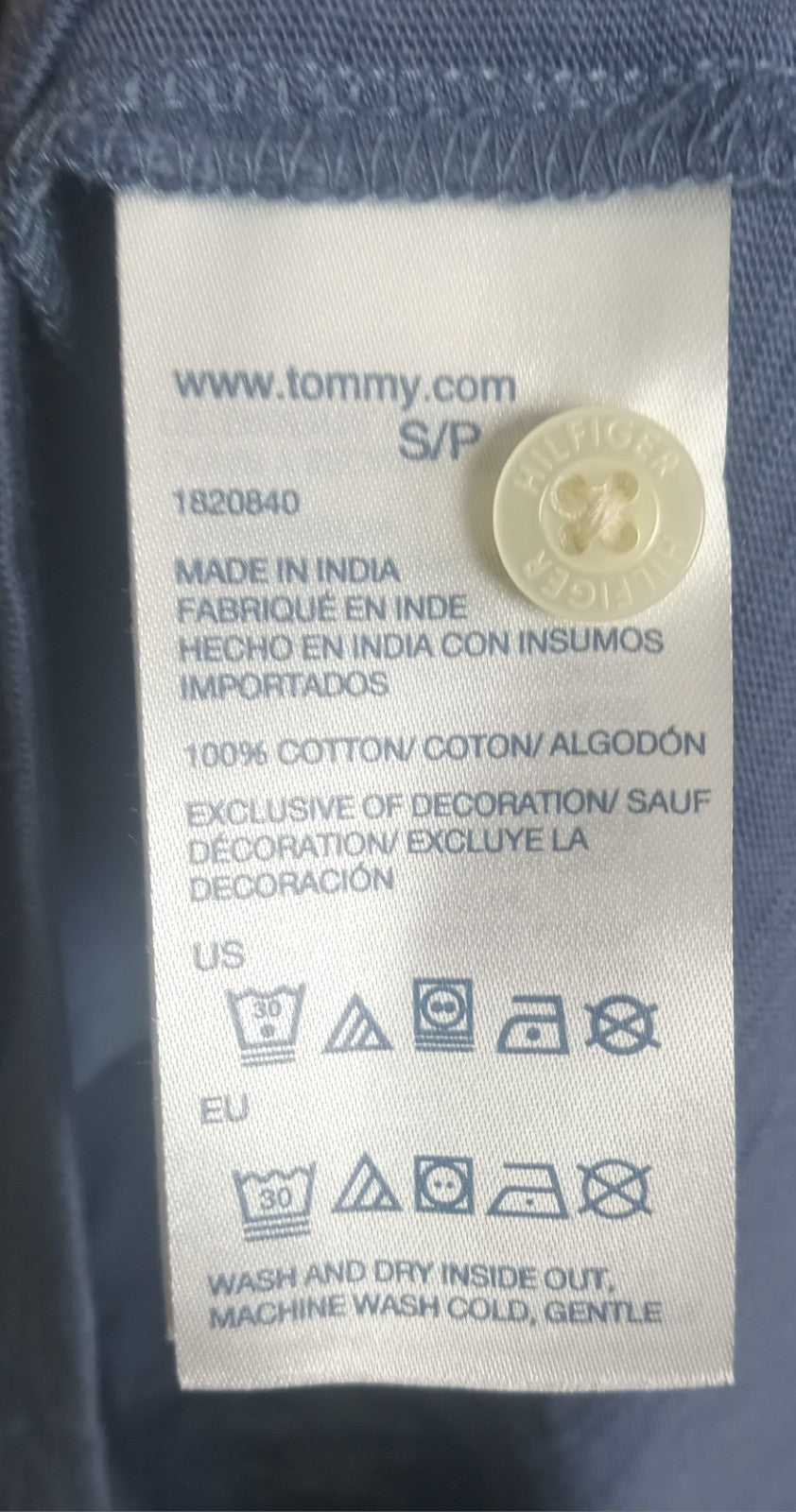 NWT Men’s Tommy Hilfiger Blue Crewneck T-Shirt Size Small – Classic Fit