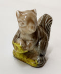 Wade Whimsies Squirrel Series 1 Canadian Red Rose Tea Mini Figurine Vintage