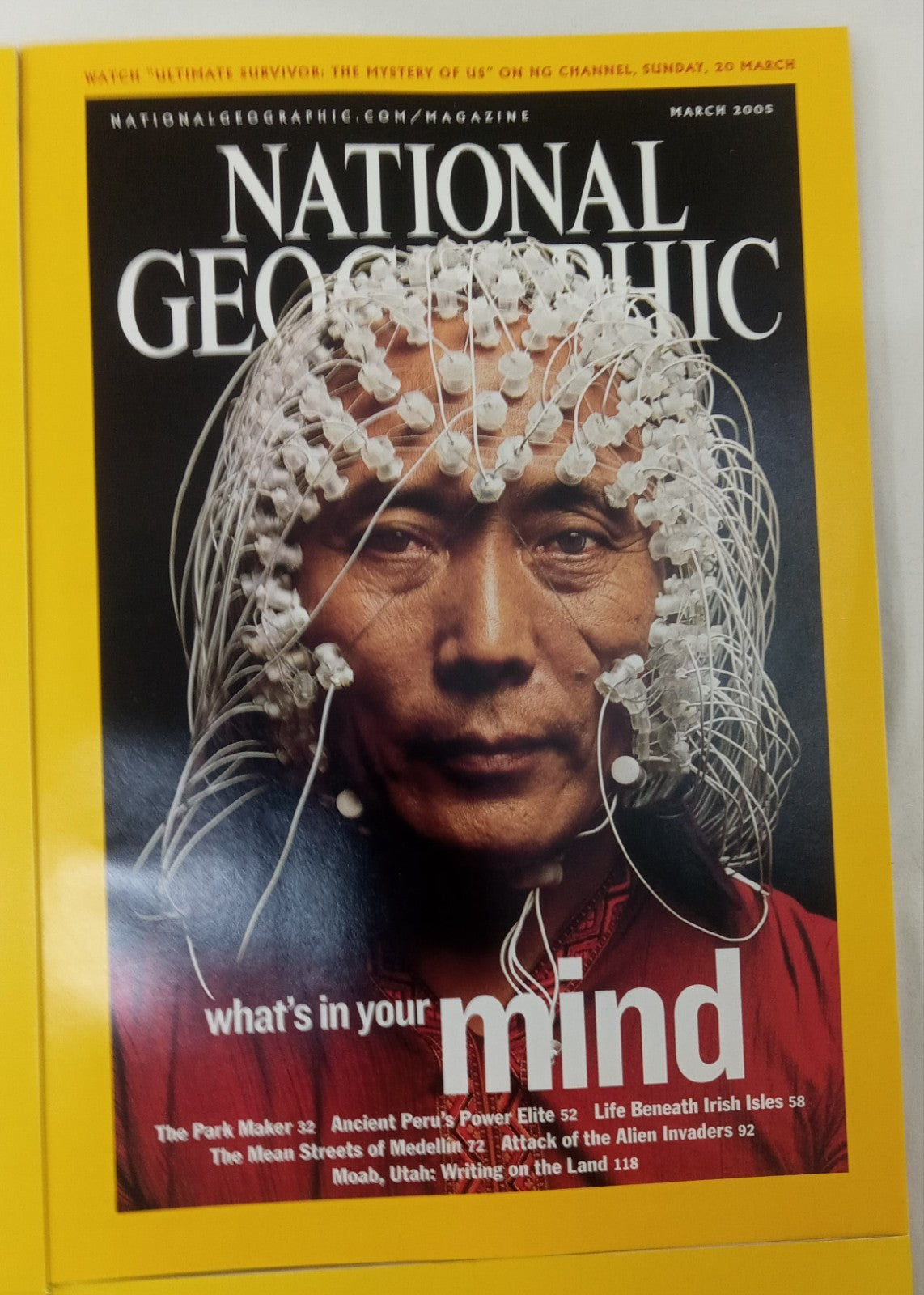 Nat Geo Jan–June 2005 VG+ | Faux Leather Case | 6-Issue Magazine Set