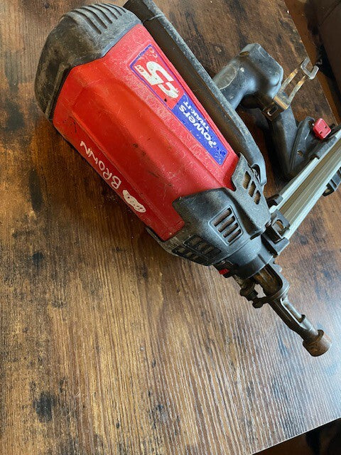 Powers Fasteners Trak-It C5 Gas Nailer – Pneumatic Tool Model 55142
