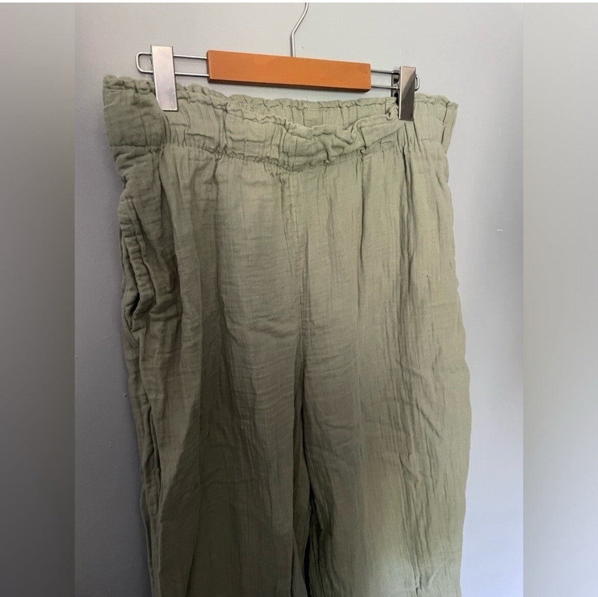 GAP Green Wide Leg Pants Lightweight Linen Blend Large Travel Resort Wear
