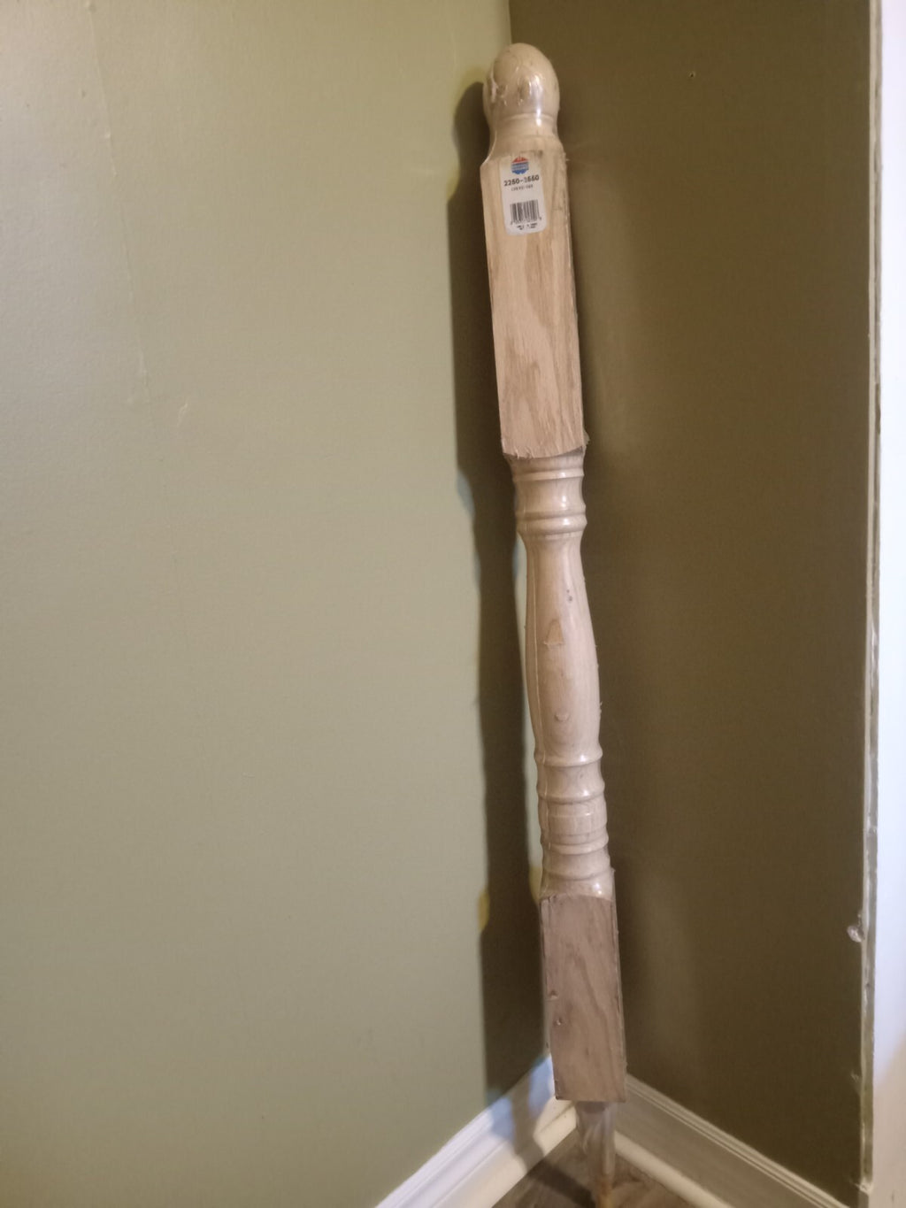 Colonial Elegance Turned Oak Newel Post – New Stair Component