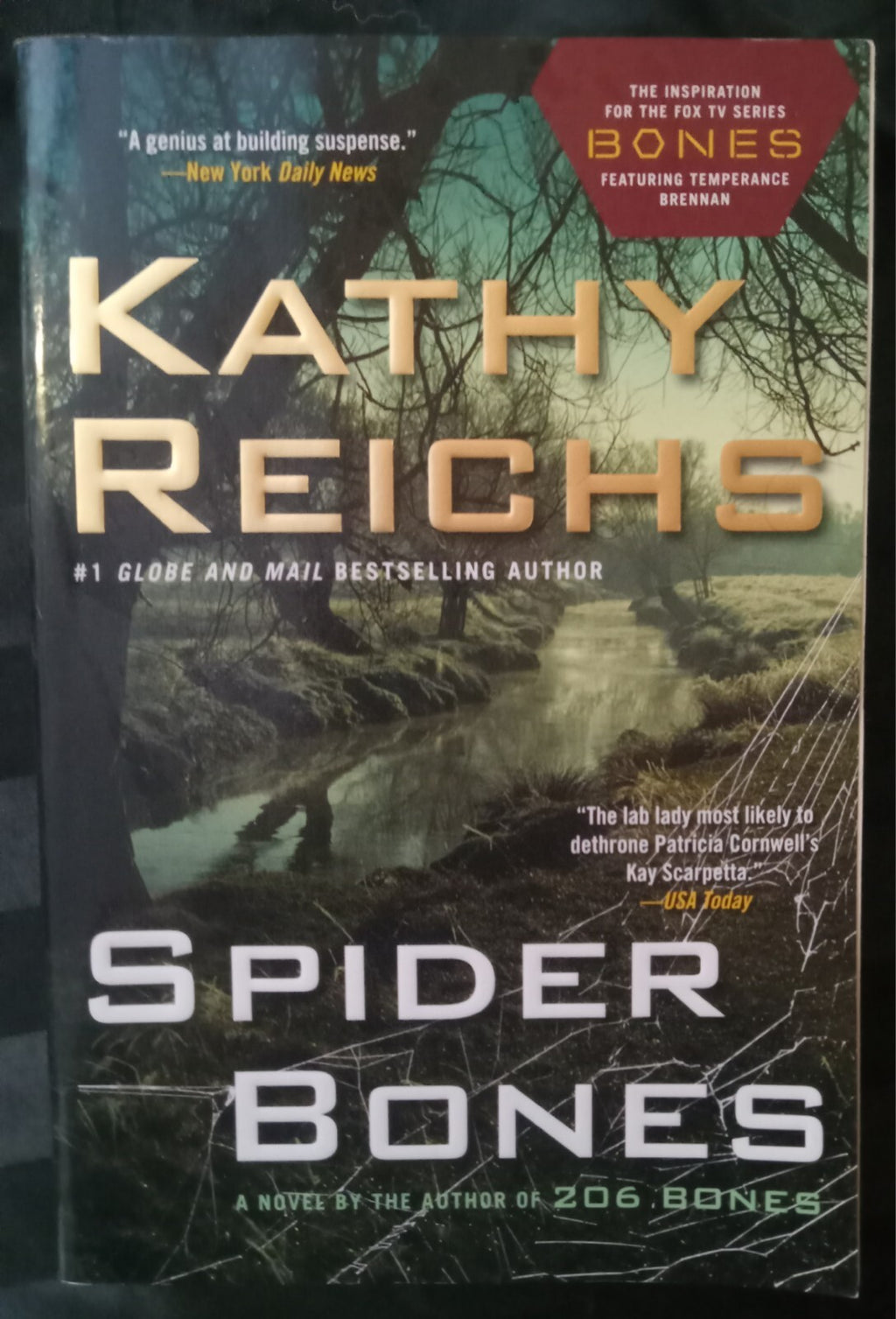 Spider Bones by Kathy Reichs – Temperance Brennan Thriller PB