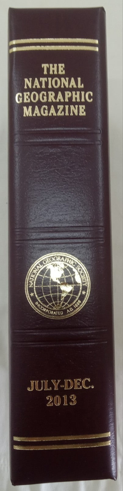 National Geographic Jul–Dec 2013 VG+ | 6 Issues in Faux Leather Slipcase