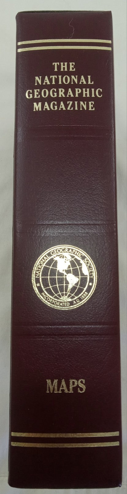 National Geographic Leather Map Case – Vintage Collector's Edition, 20 Maps