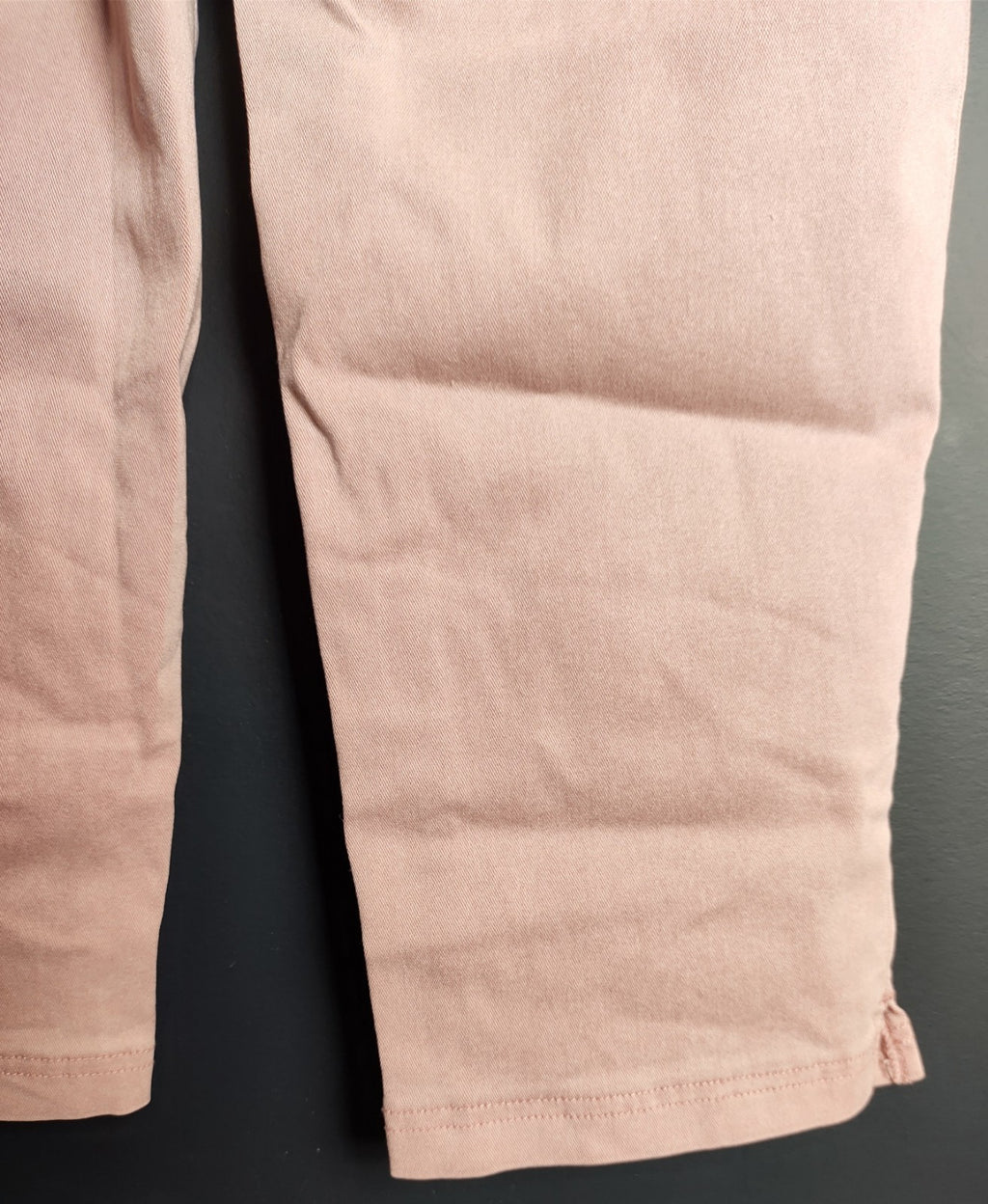 UP! Pink Pull On Crop Pants NWT Women’s Stretch Comfort Casual Trousers