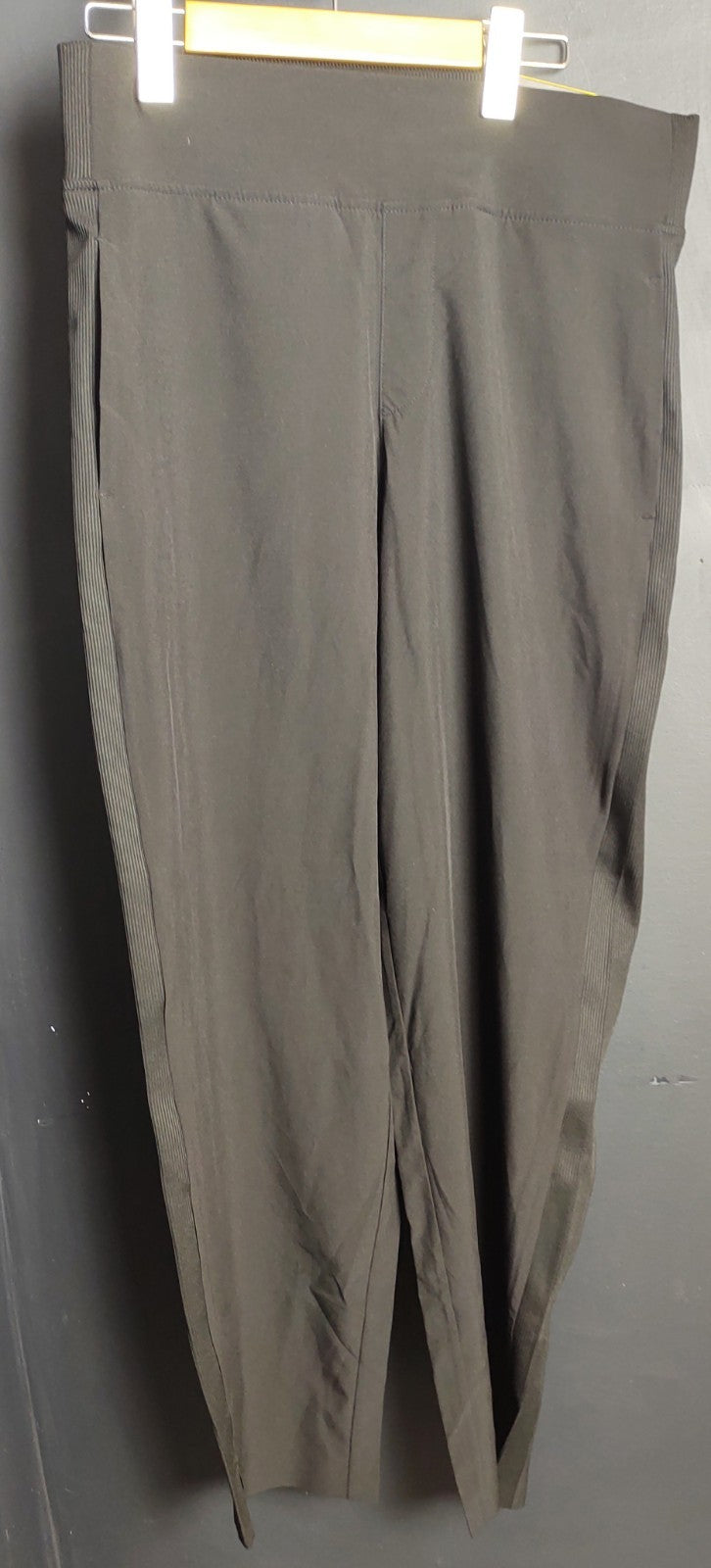 Kirkland Signature Ladies Repreve Ankle Pants Small – 4-Way Stretch Quick Dry