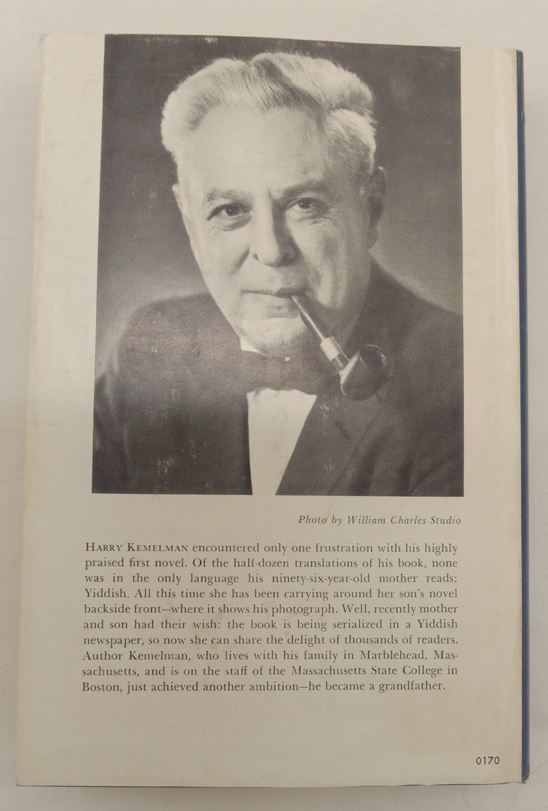 Saturday the Rabbi Went Hungry – VG+ Vintage Mystery Hardcover Book