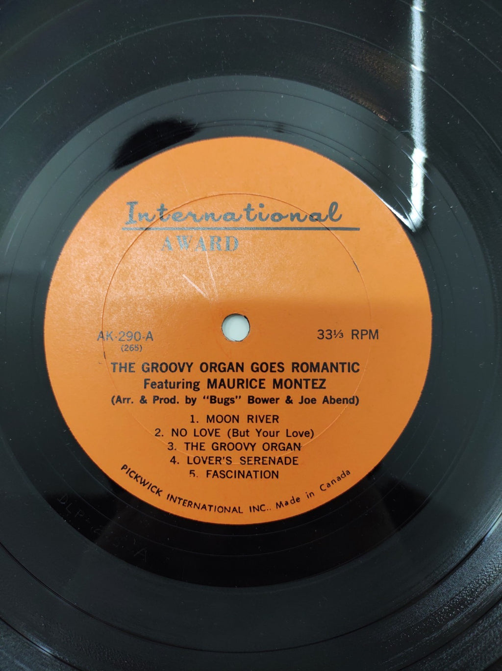 Maurice Montez - The Groovy Organ Goes Romantic" Vinyl LP (Design DLP-265, 1966)