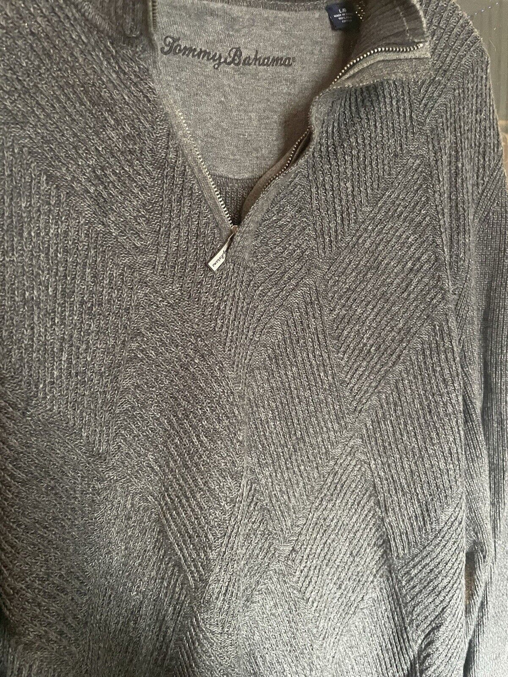 Tommy Bahama Charcoal Gray Textured Sweater Men's Size Large Knit Top