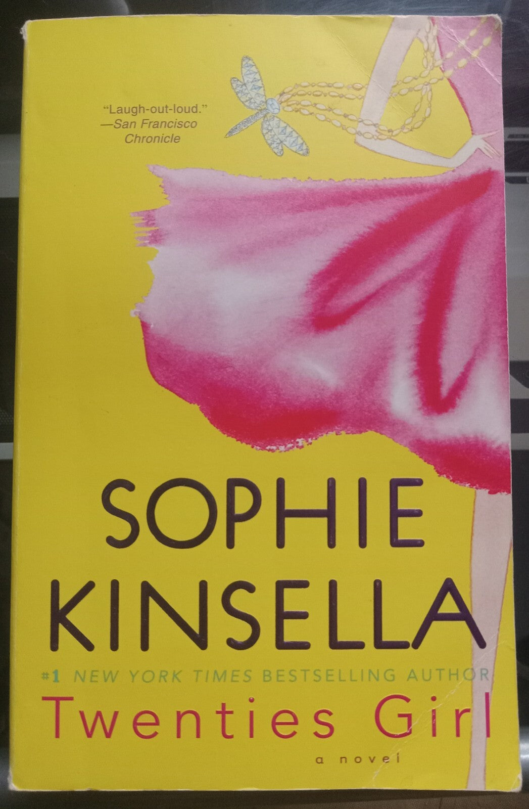 Twenties Girl: A Novel by Sophie Kinsella (2009) Trade Paperback VG