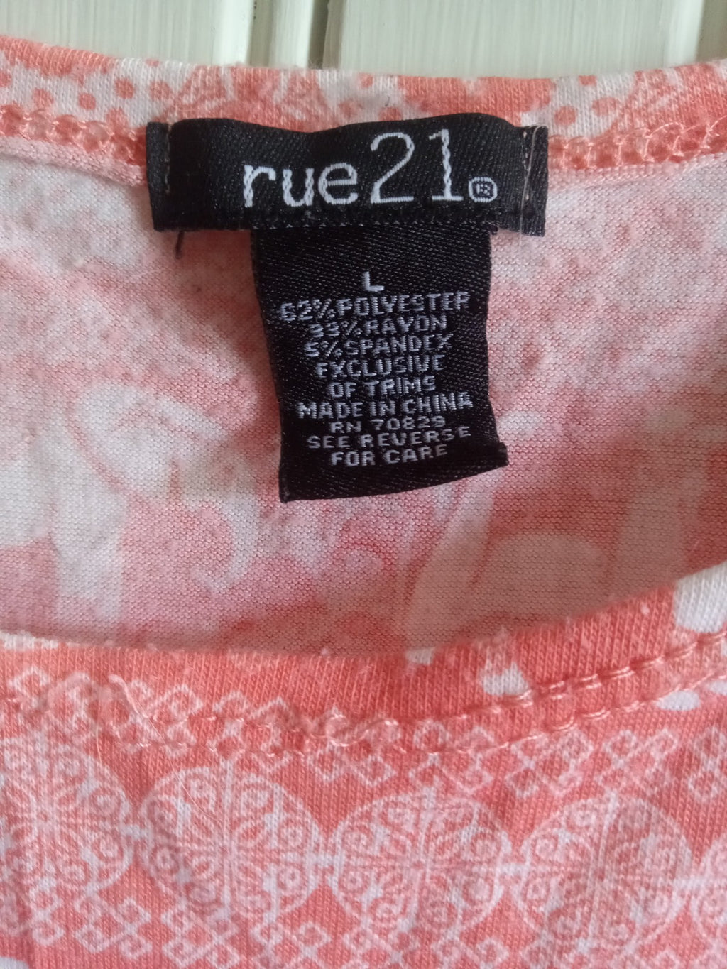 Rue21 Elephant Graphic Tank Top Sleeveless Boho Festival Casual Women’s Size L