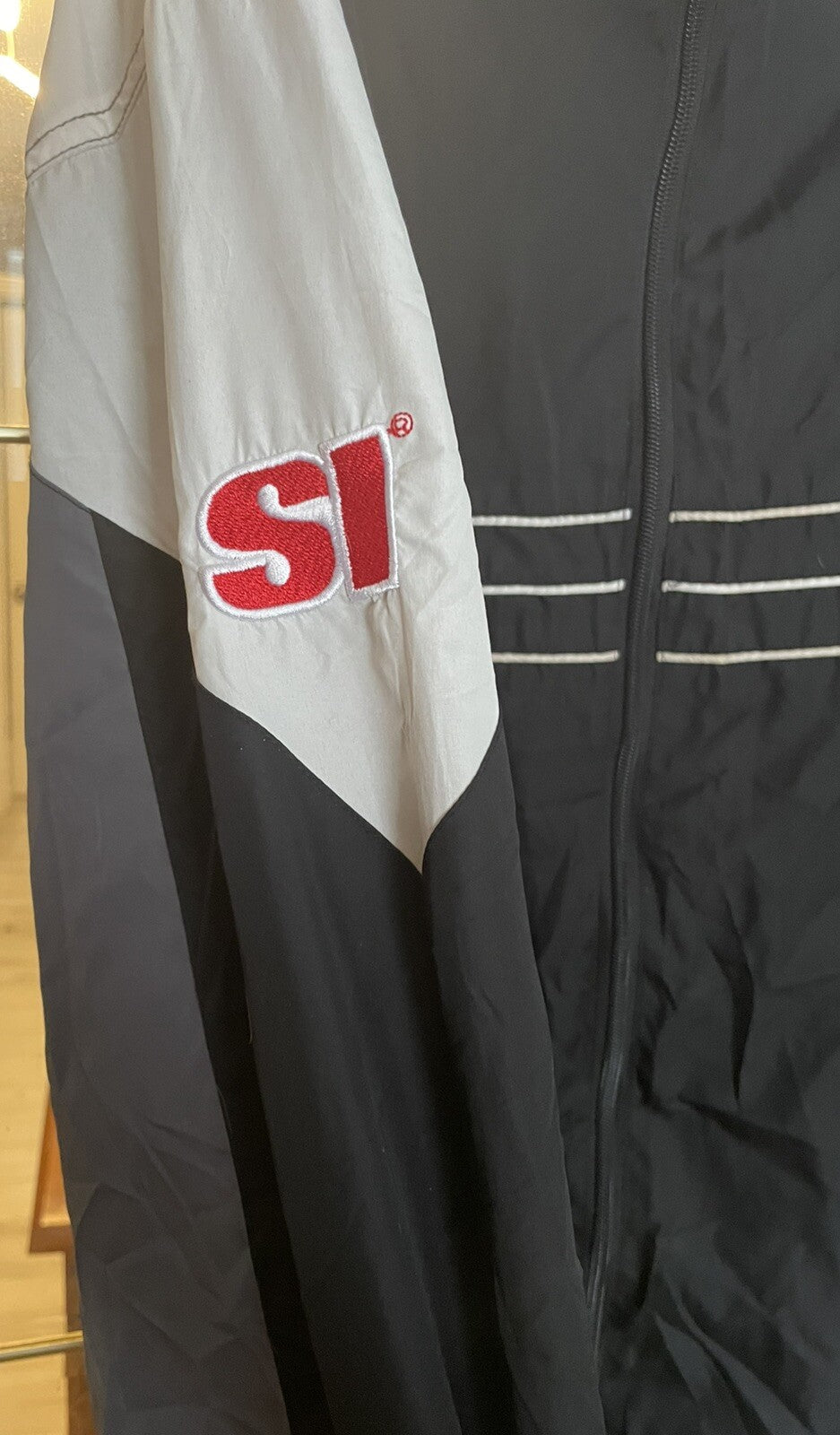 Reebok NFL Vikings Windbreaker XXL Men’s Jacket Purple Lightweight Team