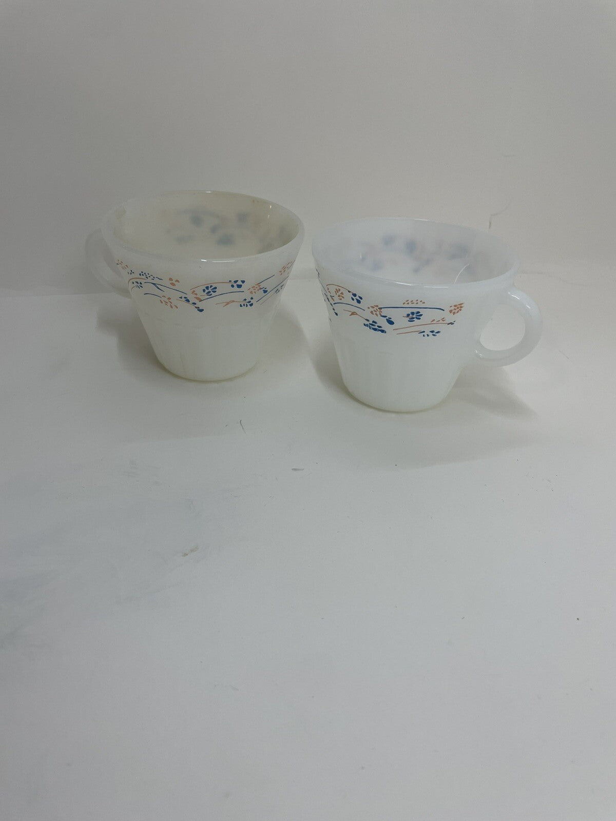 Termocrisa Milk Glass Mugs Blue White Peach Set of 2 Vintage Retro Mexico