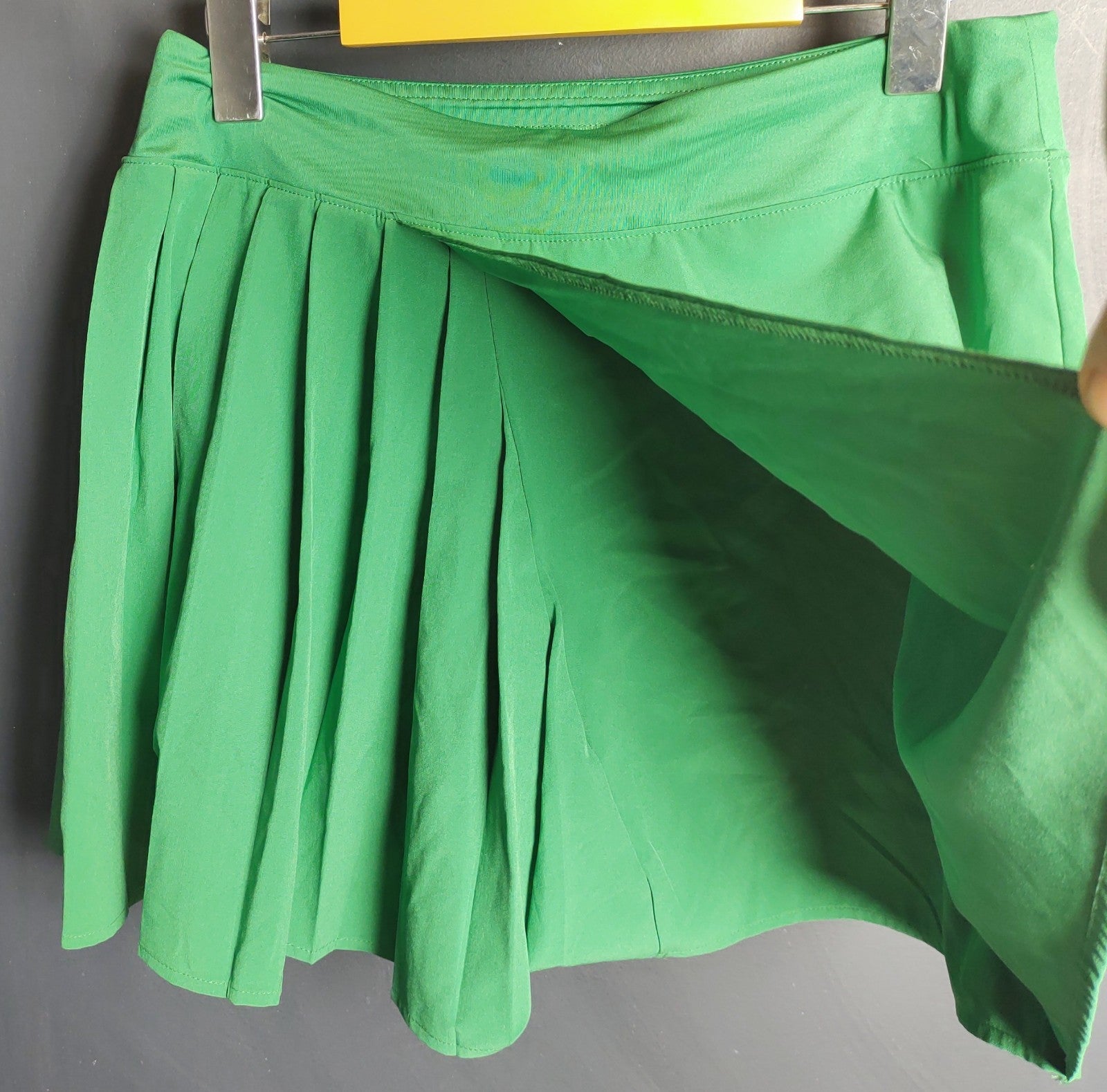 Lole Women’s Green Skirt Small New/Like New Lightweight Casual Activewear
