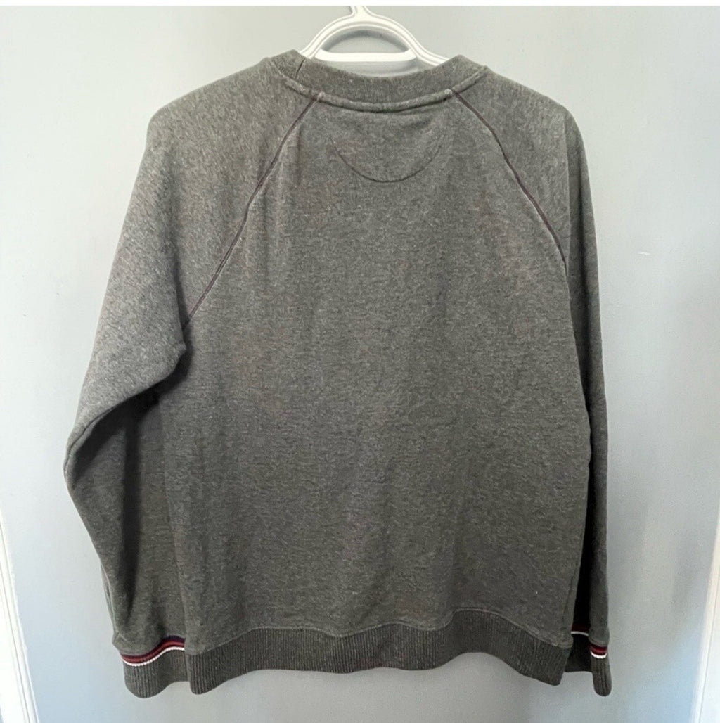 Fila Grey Sweatshirt Small Logo Crewneck Pullover Athletic Streetwear