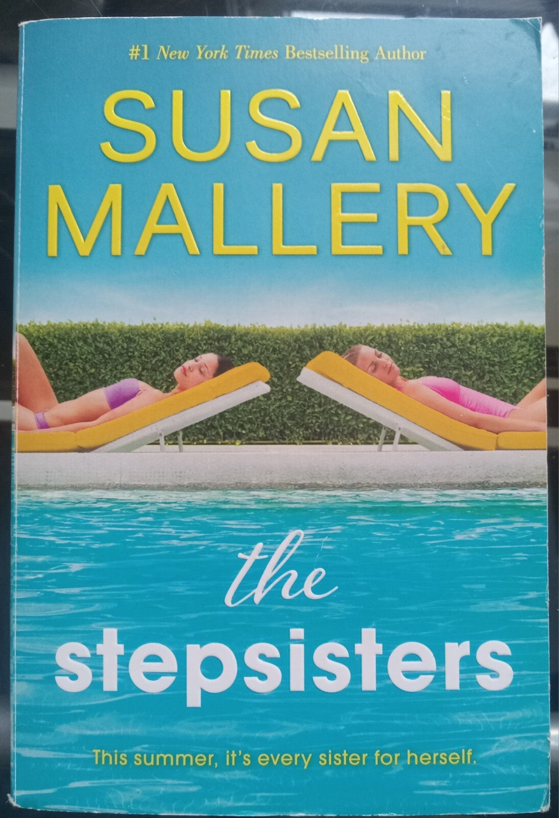 The Stepsisters by Susan Mallery PB Women’s Fiction Family Drama