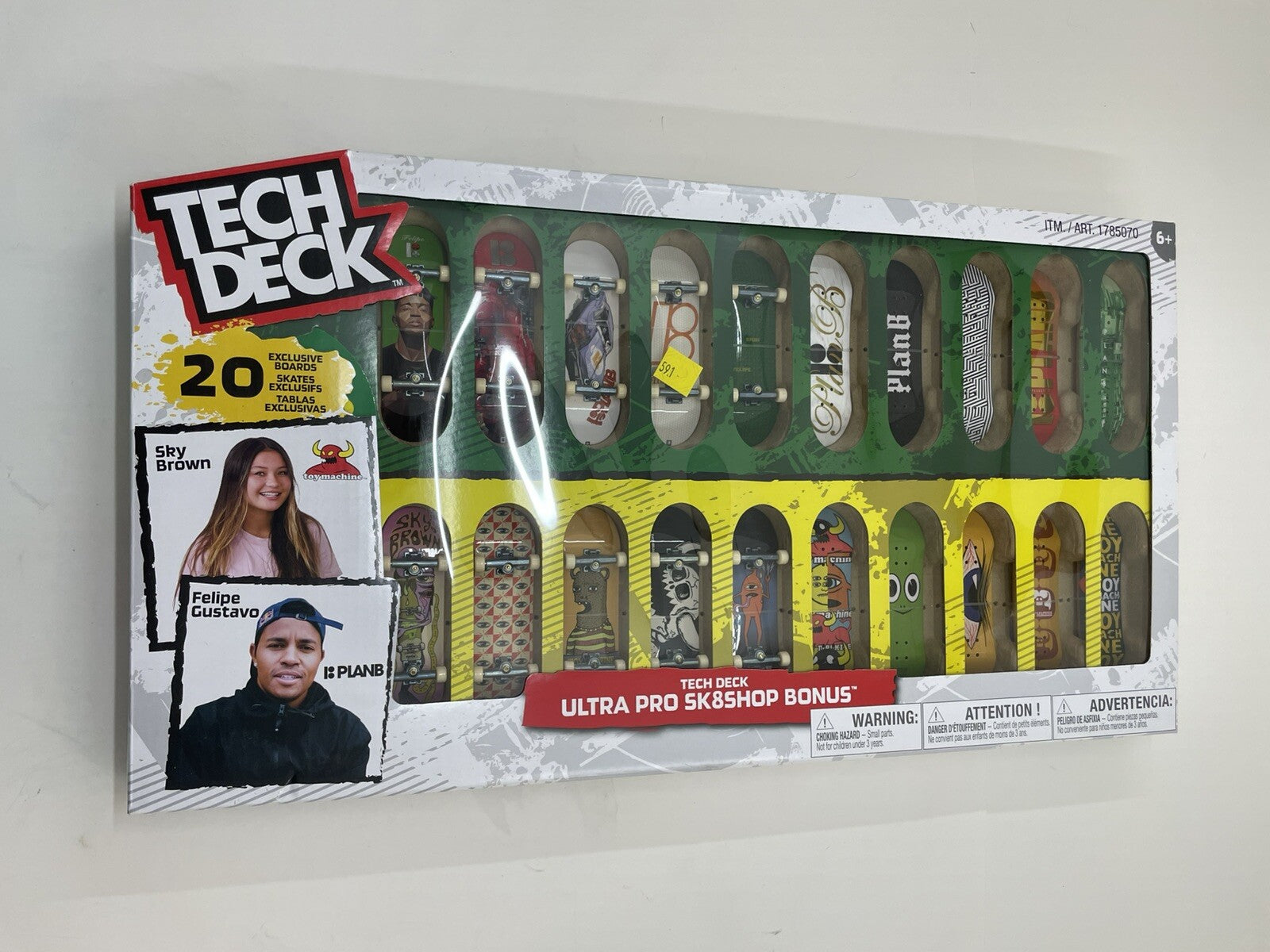 Tech Deck 20 Ultra Pro Skate Shop Fingerboard – Bonus Sealed Collector Set