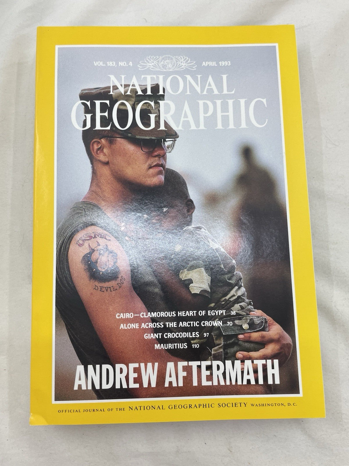 Vintage Nat Geo Lot Jan–Jun 1993 w/ Slipcover | Science, Illustrated Set