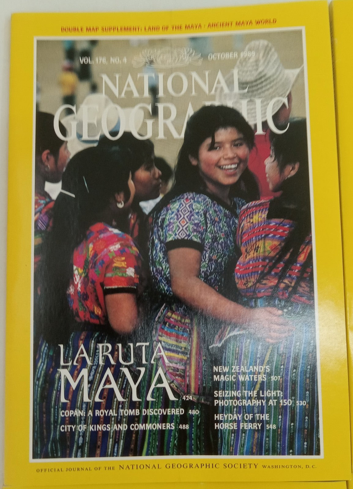 Nat Geo Magazines With Slipcover July To December  1989