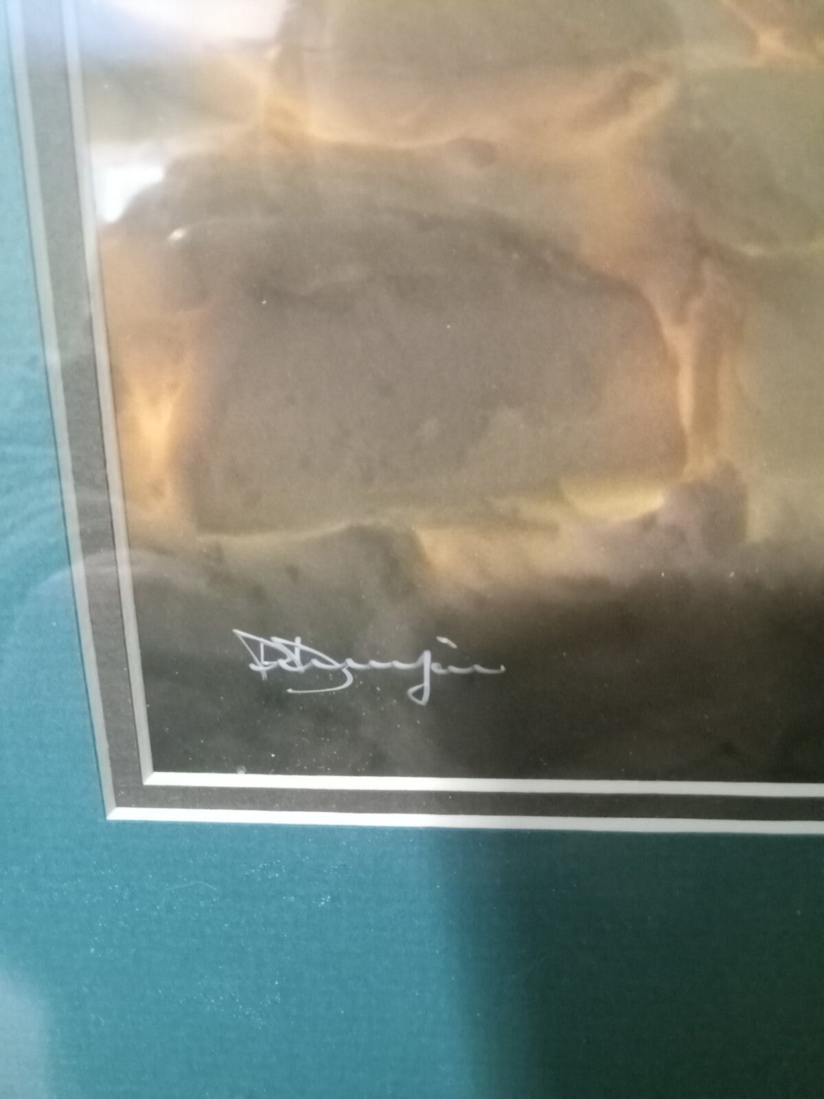 Large Framed Nunavik Northern Lights Igloo Print – Stunning Arctic Landscape Art