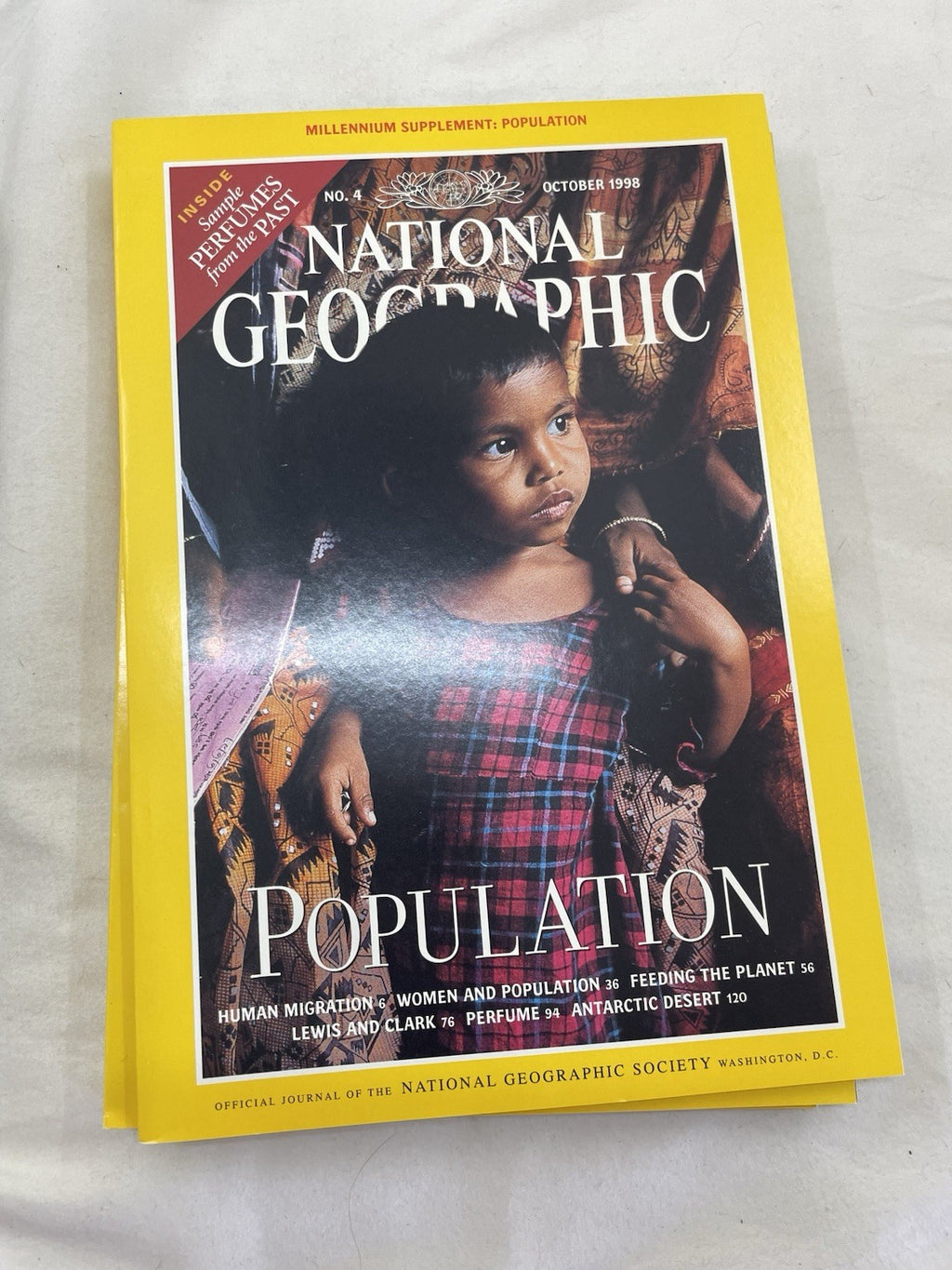Vintage Nat Geo Jul–Dec 1998 Lot w/ Slipcover | Geography, Science