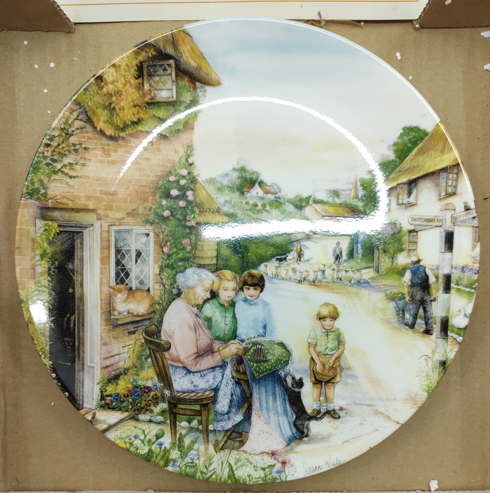 Royal Doulton Old Country Crafts Plate Set of 8 Susan Neale w/ Boxes & COAs