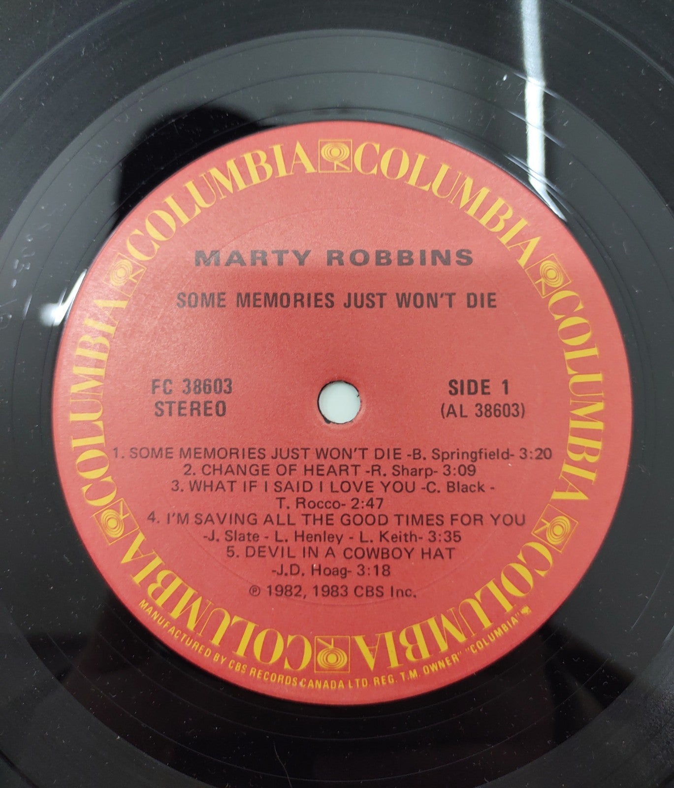 Marty Robbins – Some Memories Just Won’t Die Vinyl LP Columbia Country