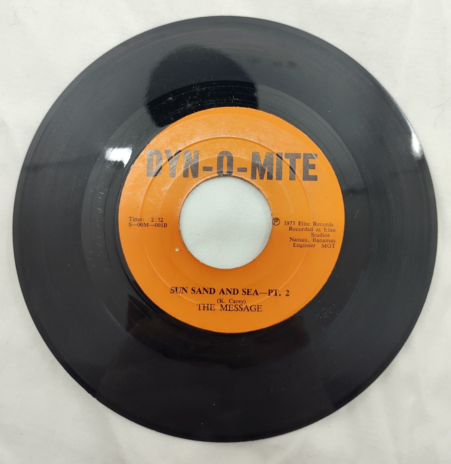 The Message – Sun Sand and Sea Pt 1 7” Dyn-O-Mite 1975