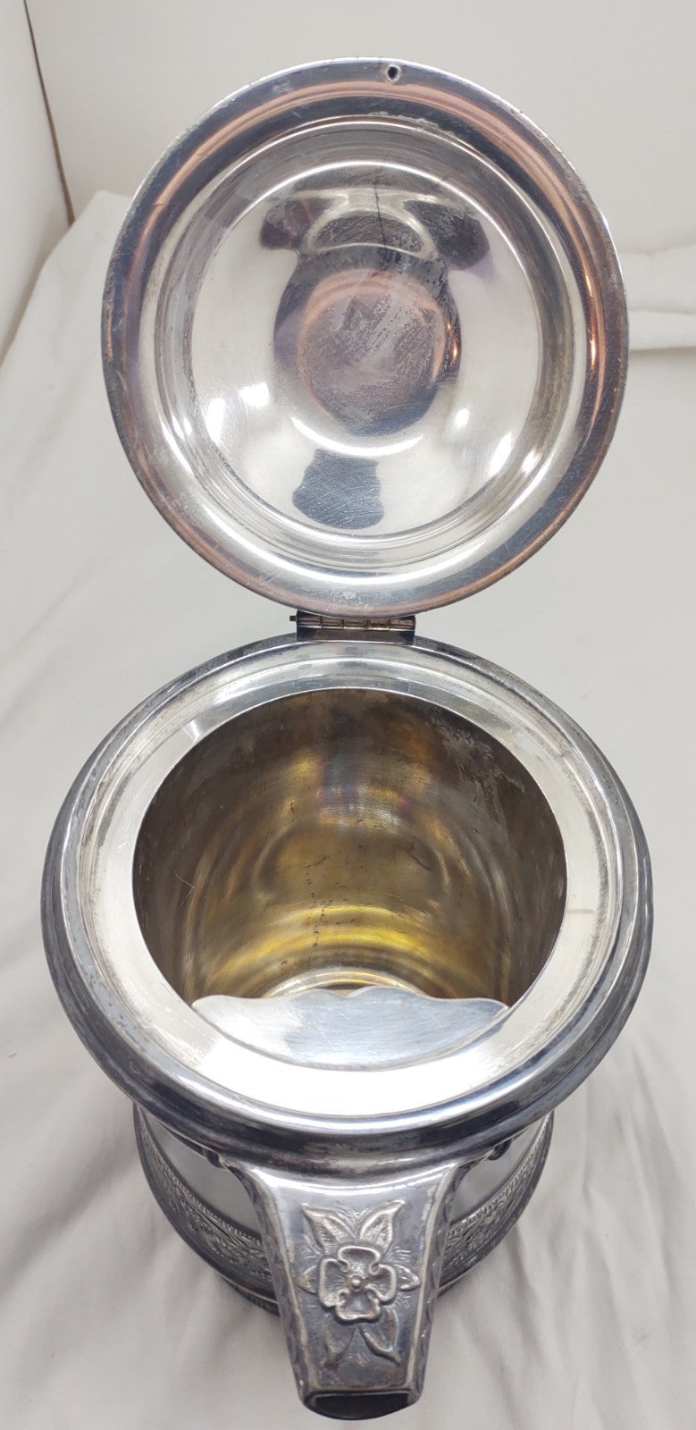 Victorian Repoussé Silverplate Ice Water Pitcher Hinged Lid Ornate Heavy