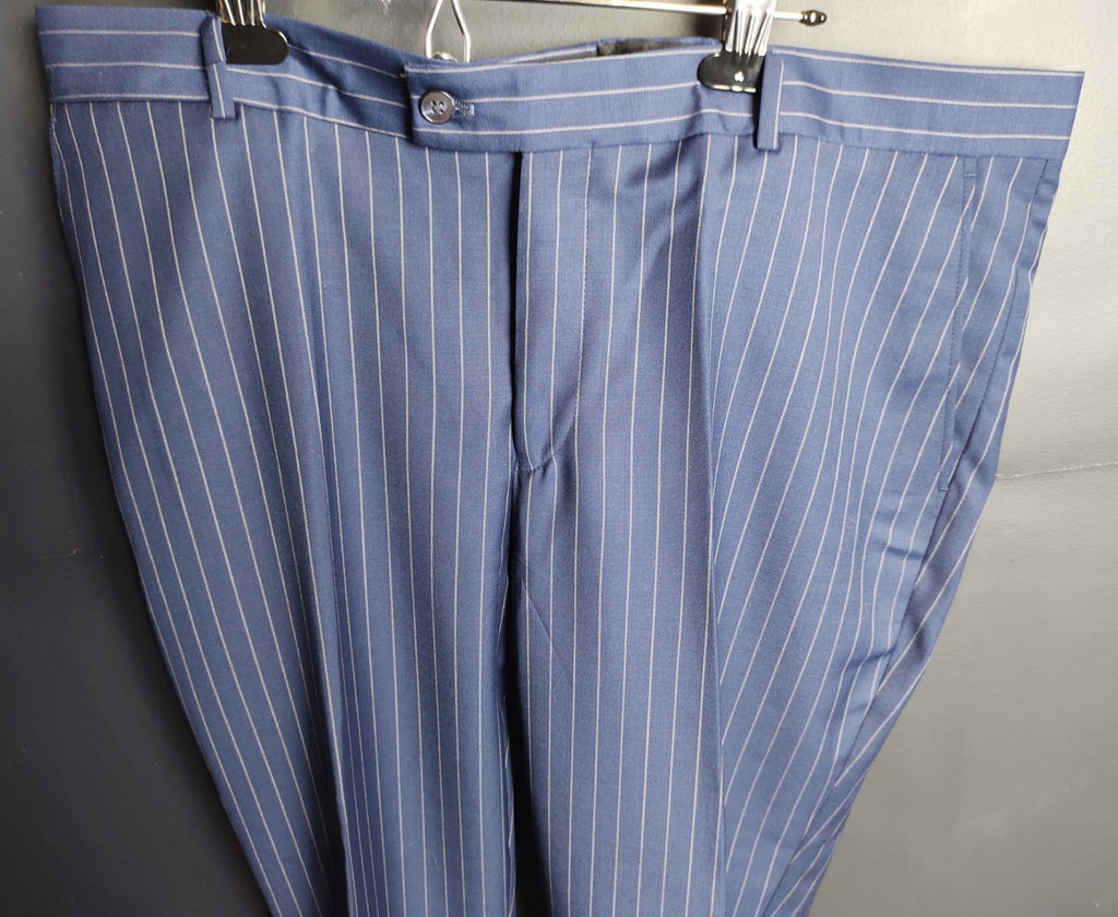 Snover Blue Pinstripe Suit Men's 46 Jacket/40W Pants 2-Pc Sharp Fit