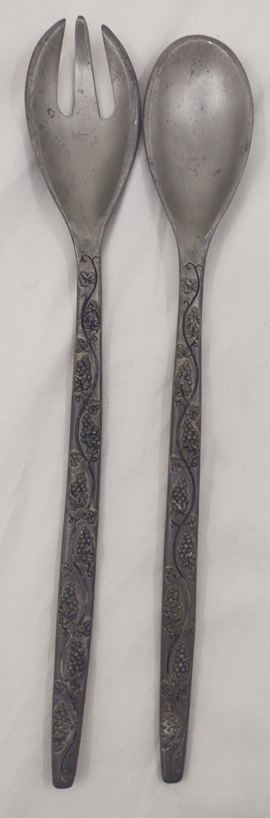 Vintage Seagull Pewter Canada Grape Pattern Salad Fork Spoon Server Set