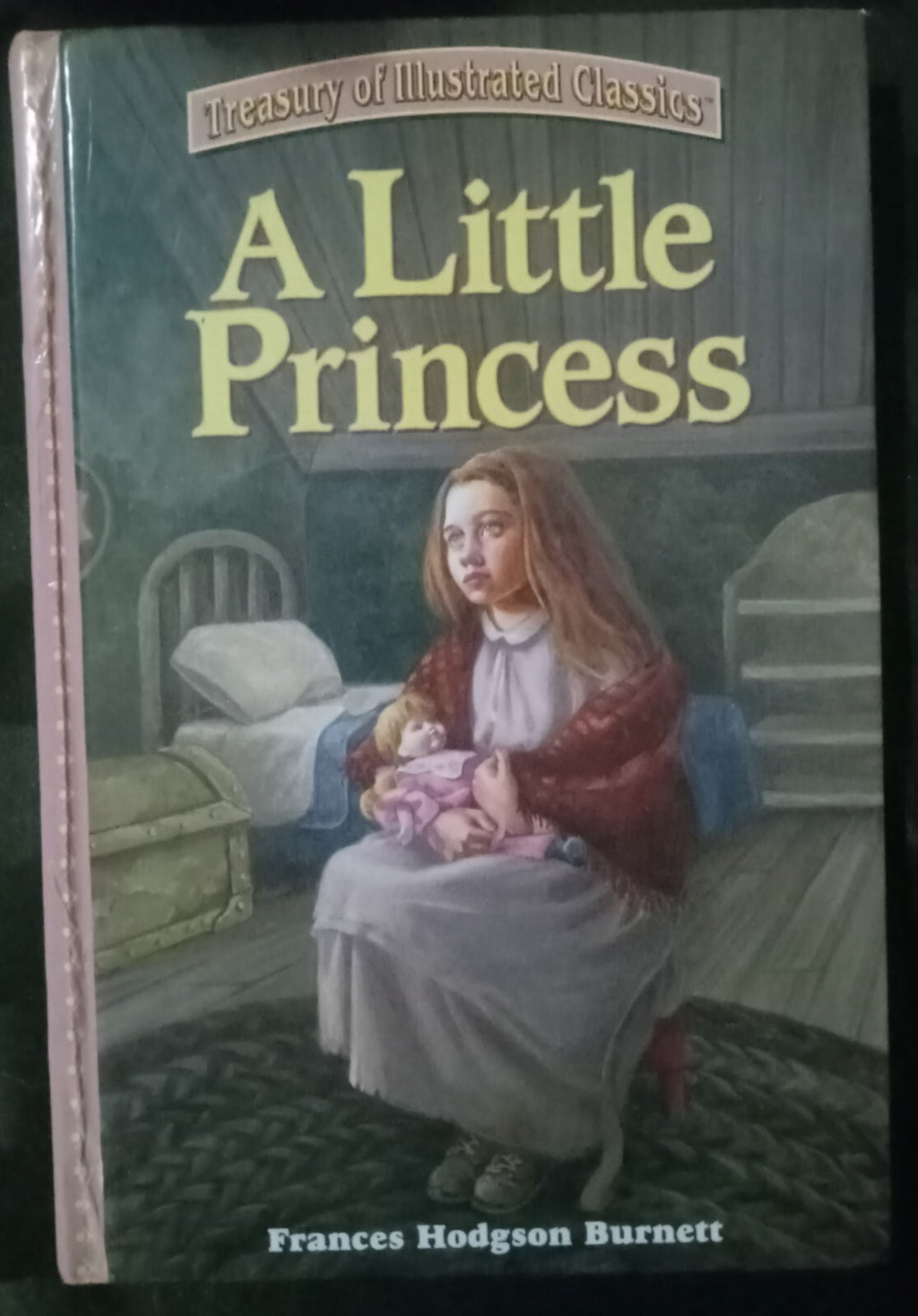 A Little Princess by Frances Hodgson Burnett – Illustrated Hardcover Classic