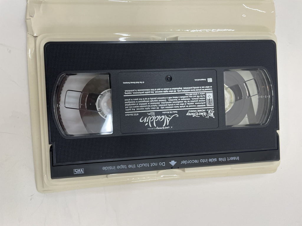 Disney Black Diamond VHS Aladdin 1993 Collectible Clamshell Tape