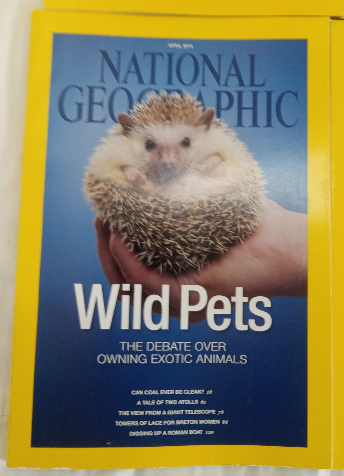 Nat Geo Jan–June 2014 | VG+ Set of 6 | Faux Leatherette Slipcover Case