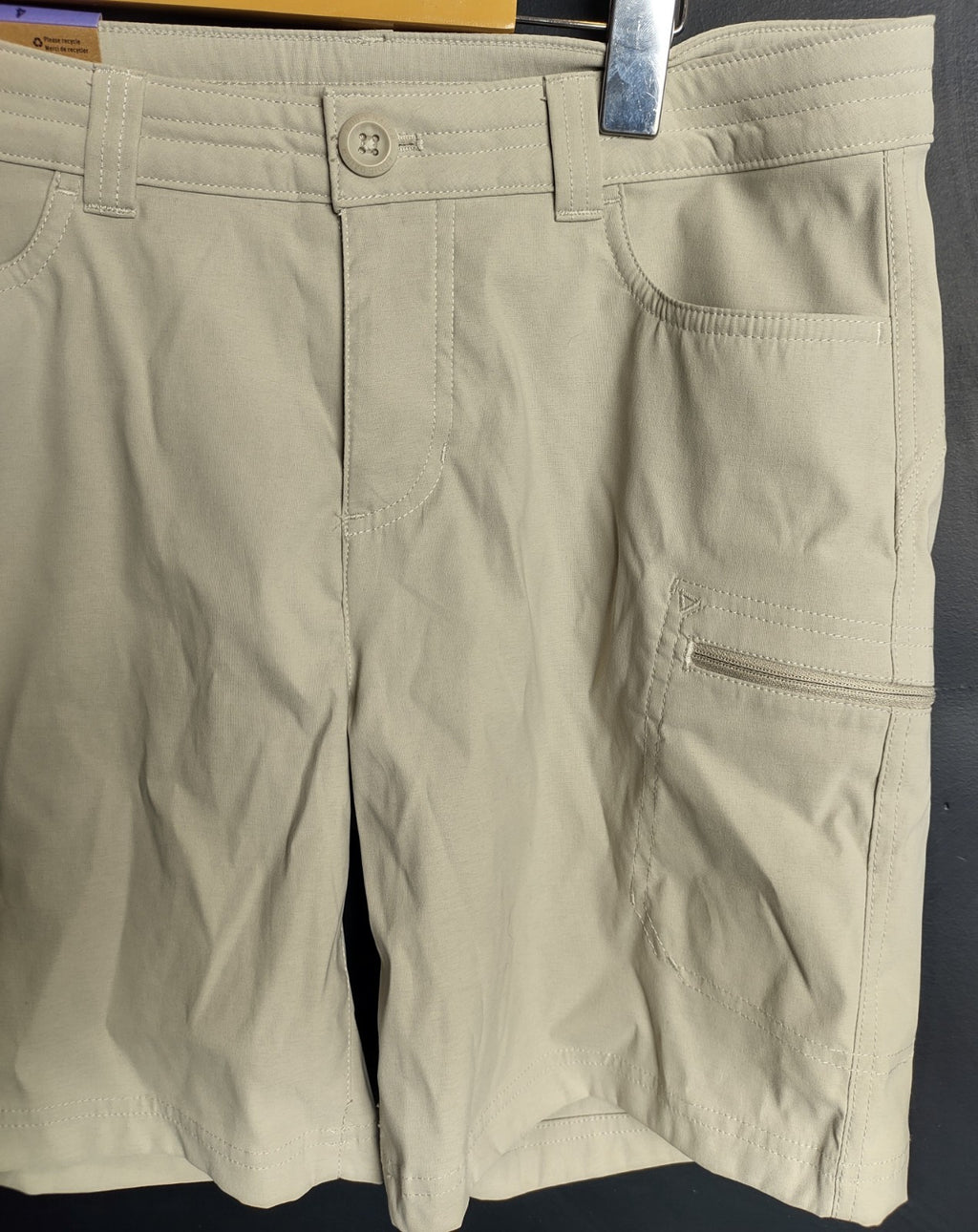 Eddie Bauer Women’s Beige Shorts Size 4 NWT Summer Outdoor Casual Shorts