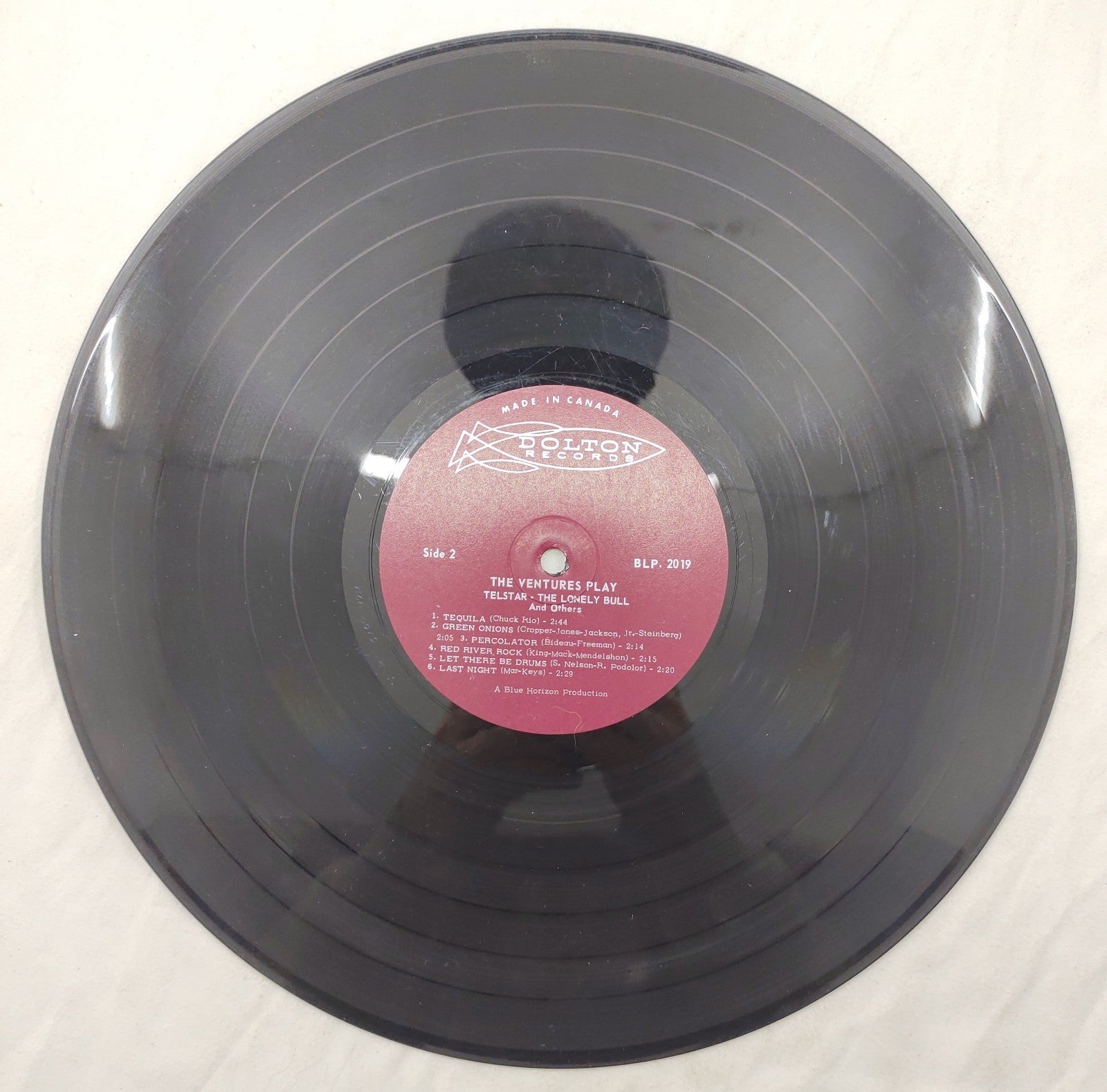 The Ventures – Play Telstar / The Lonely Bull LP Dolton BLP 2019 Surf