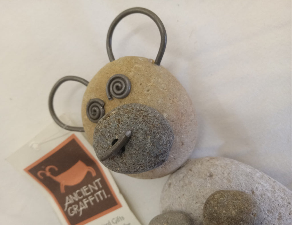 Rock Bear Art Statue – Handcrafted Stone Sculpture for Unique Home Decor