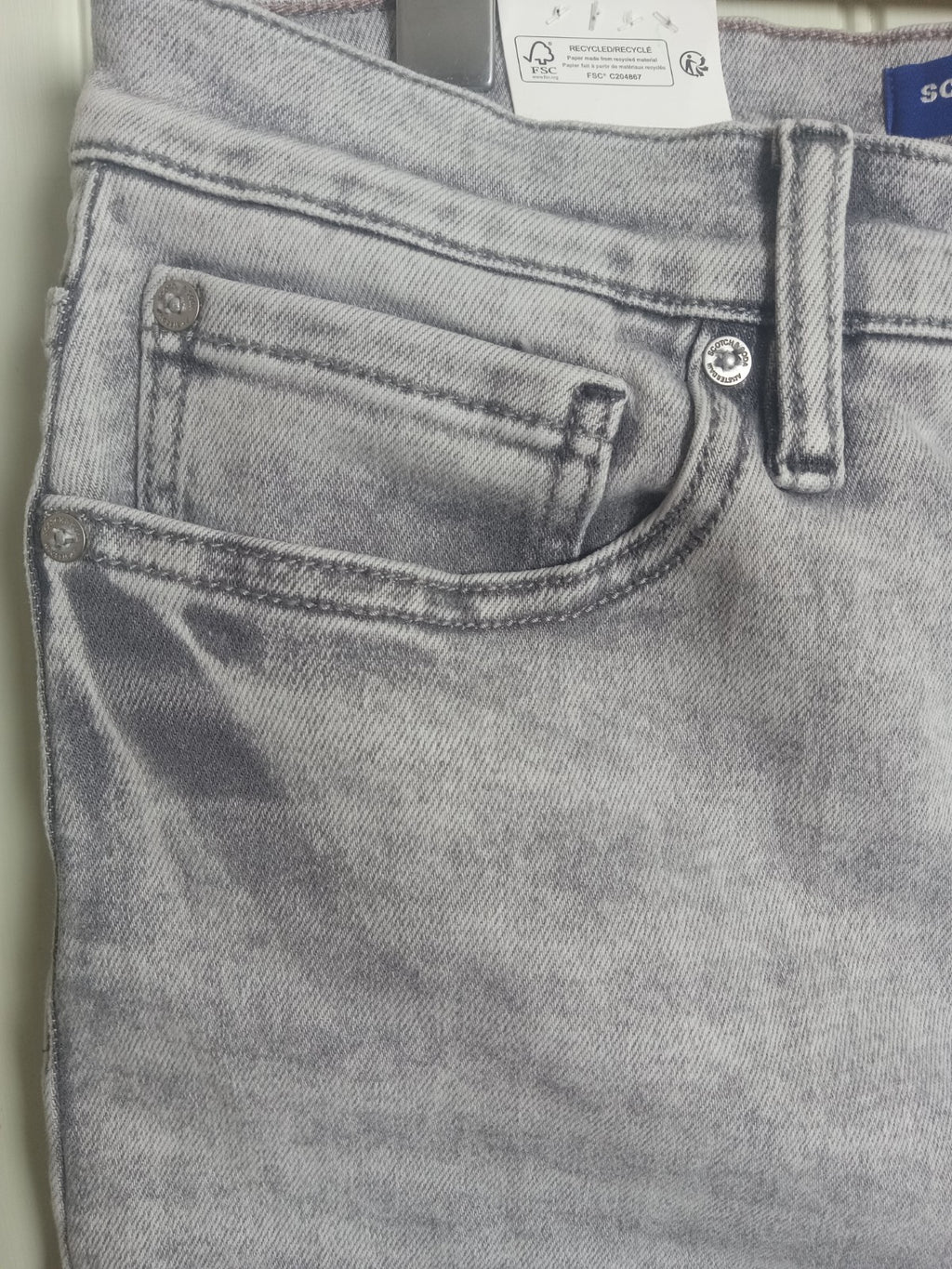 NWT Women’s Scotch & Soda High Rise Slim Jeans Size 12 – Designer Denim