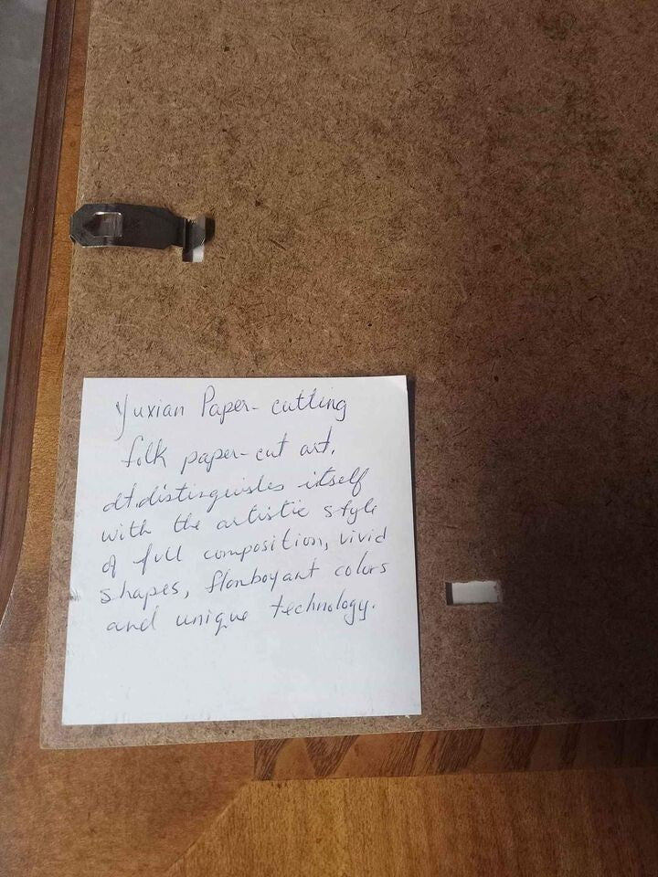 Die-Cut Paper Art – Frog & Dragonfly in Glass Frame Nature-Themed Decor