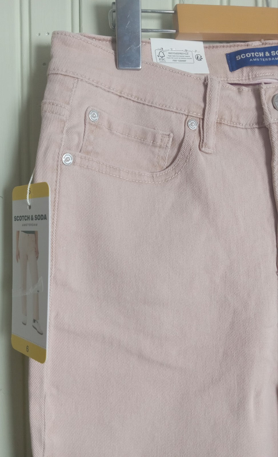 NWT Women’s Scotch & Soda Pink High Rise Slim Jeans Size 6 – Trendy Denim