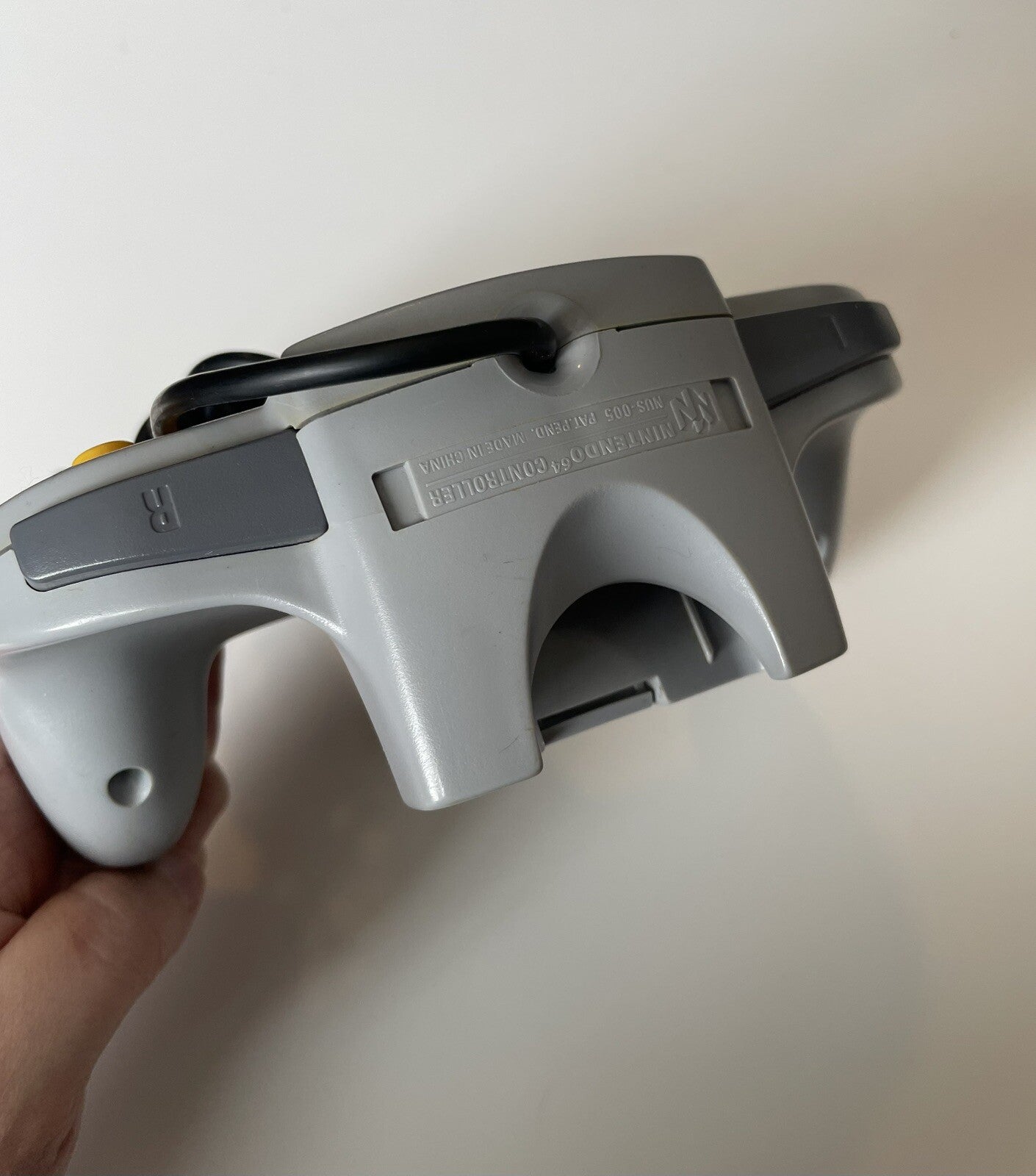 Vintage Nintendo 64 Console Bundle 1996 – Authentic Black Home Gaming System