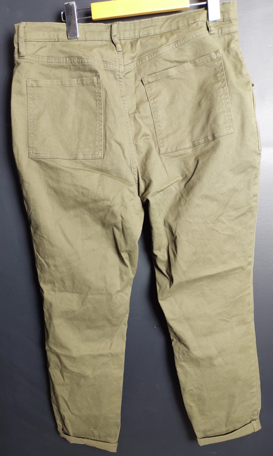 Banana Republic Olive Green Pants NWT Women’s Casual Office Wear Trousers