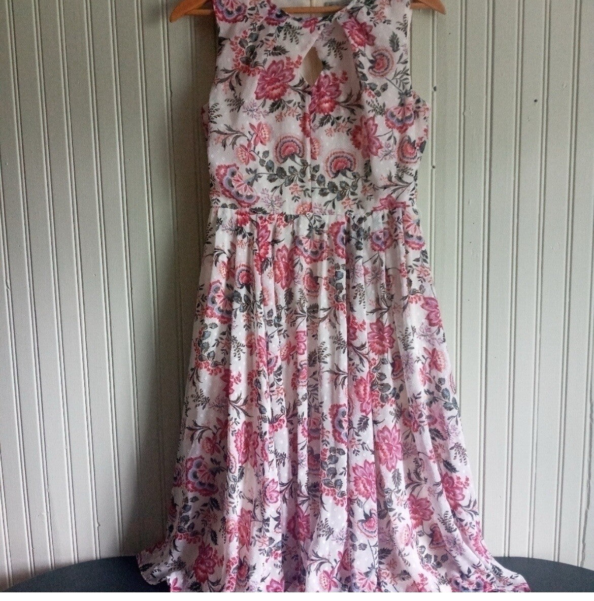 Danny & Nicole Floral Embroidered Midi Dress Size 8 – Sleeveless Summer Party