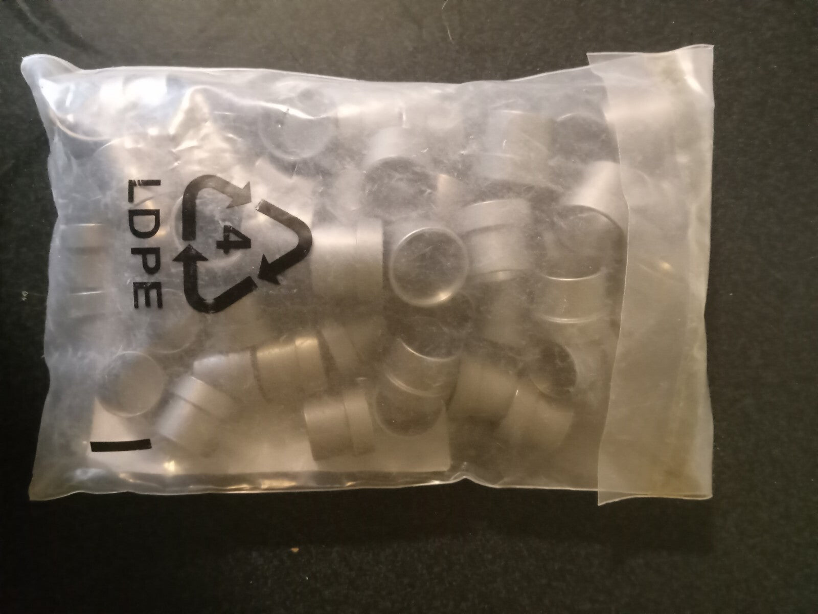 Lot of 50 Parker Tube Fittings 12-10 F50X-S – Triple-Lok Adapters